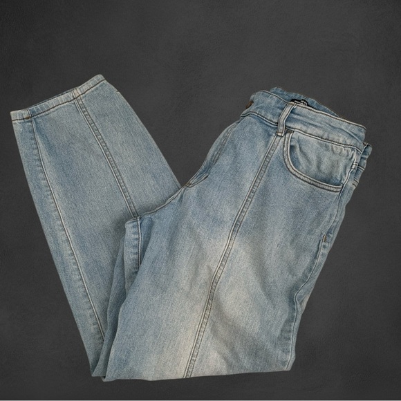 Joe Fresh High Rise Straight Jeans - Picture 3 of 7